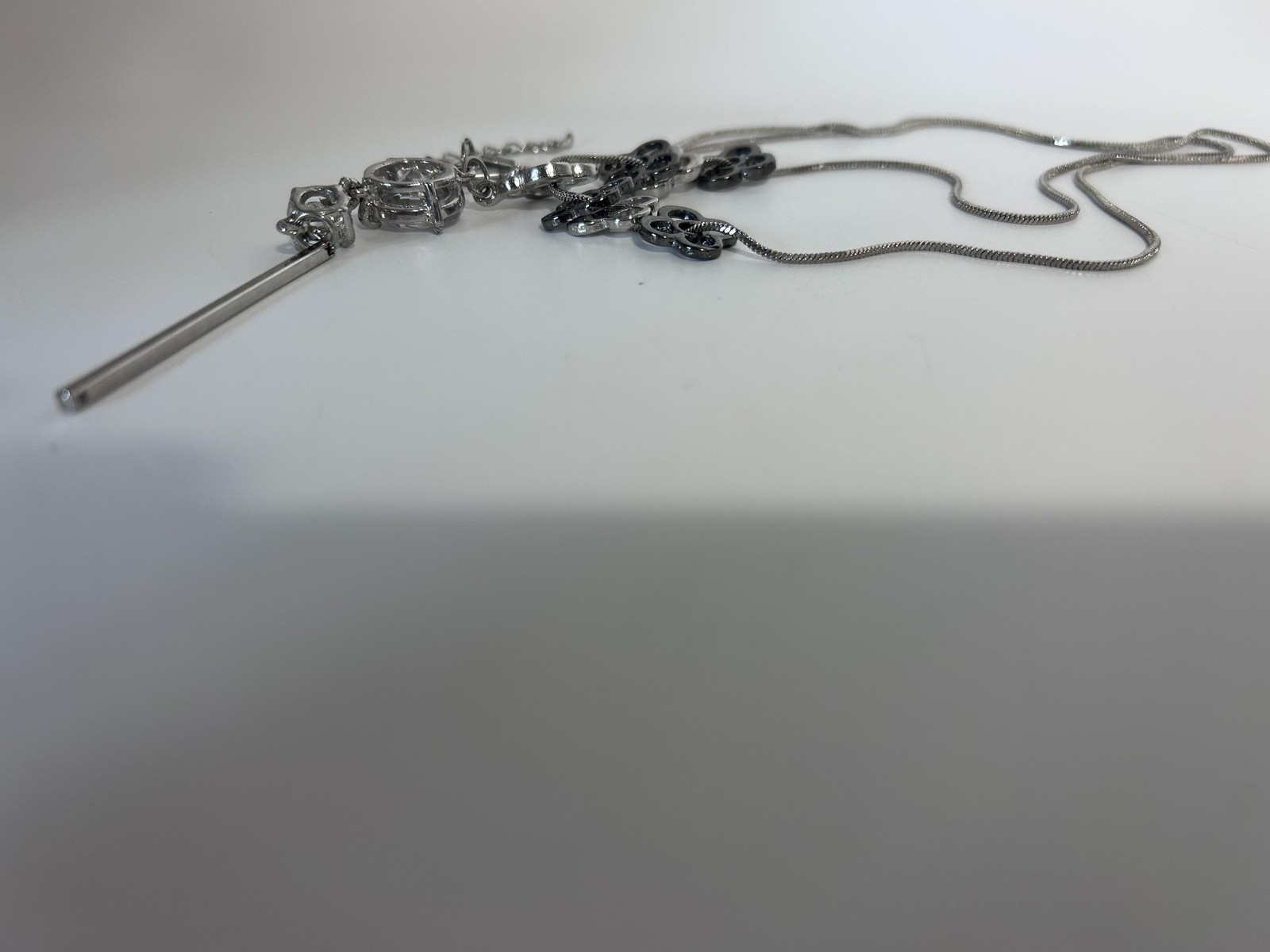 Necklace Silver Tone Y-Drop Round Crystal Bar Pendant Floral Chain Statement