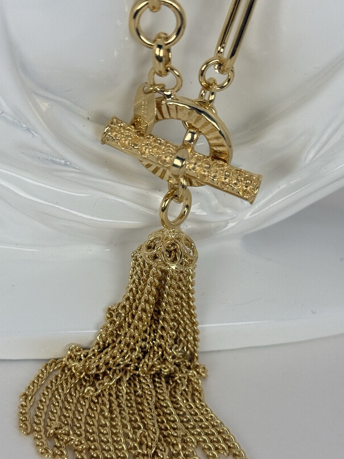 NWT Bellezza 18K Gold over Bronze Paperclip Oval Link Tassel Toggle Necklace