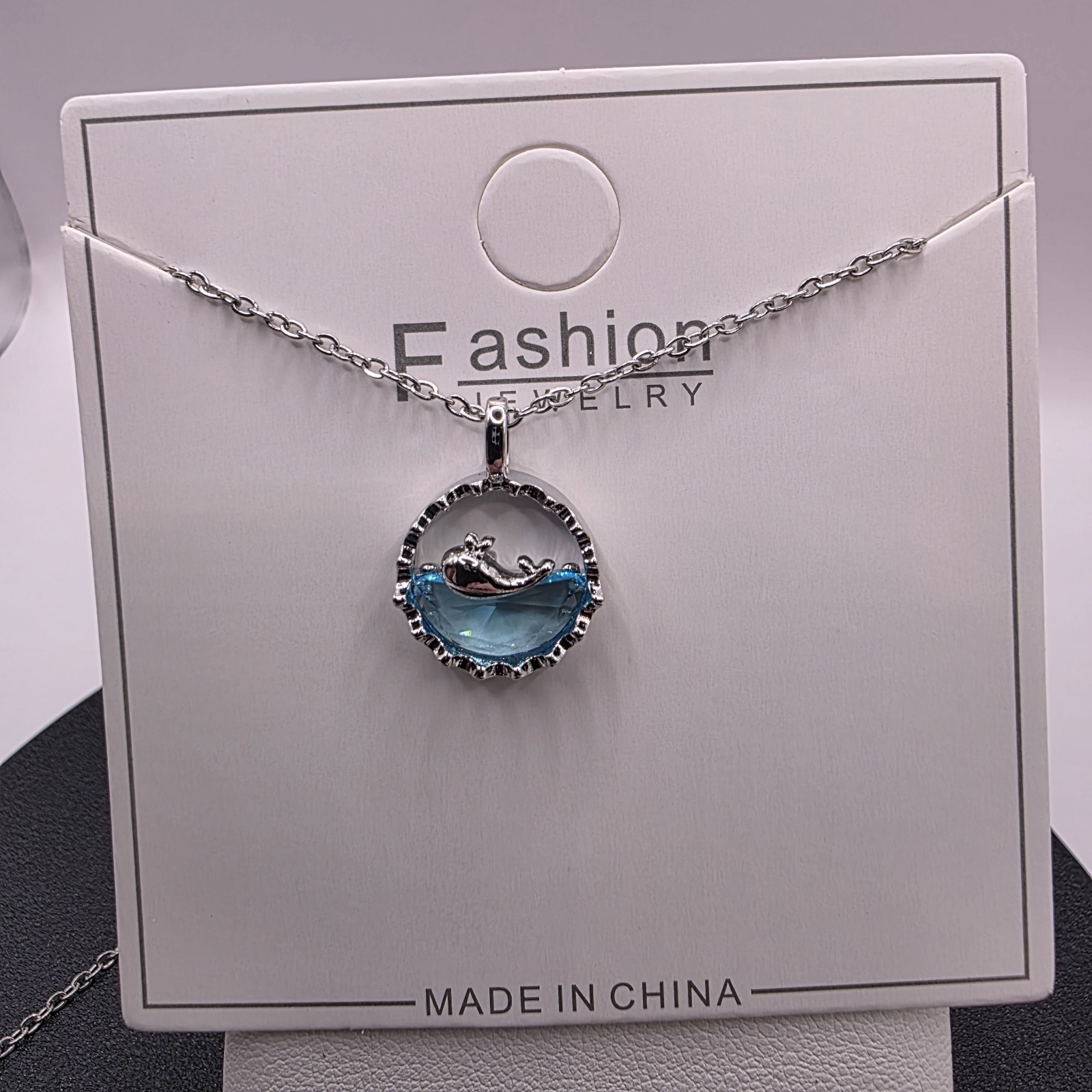 Stainless Steel 16″Necklace w/15mm Beach Theme Motif Pendant