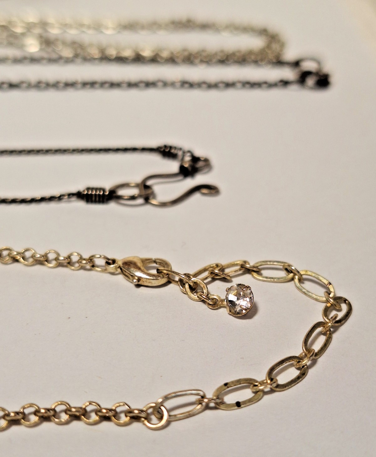 Lot of 5 Unbranded Wearable Fashion Jewelry Necklaces