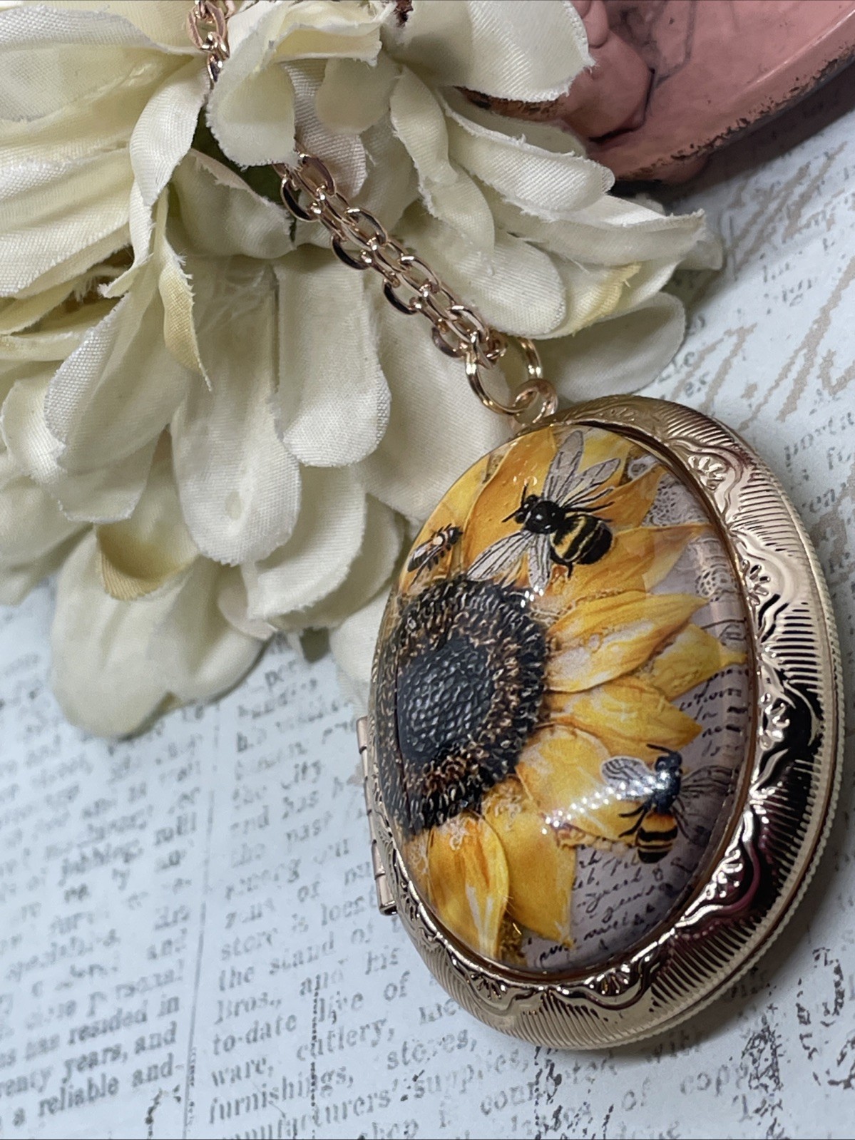 Rose Gold Large Bee Garden Sunflower Wife Locket Necklace Birthday Anniversary
