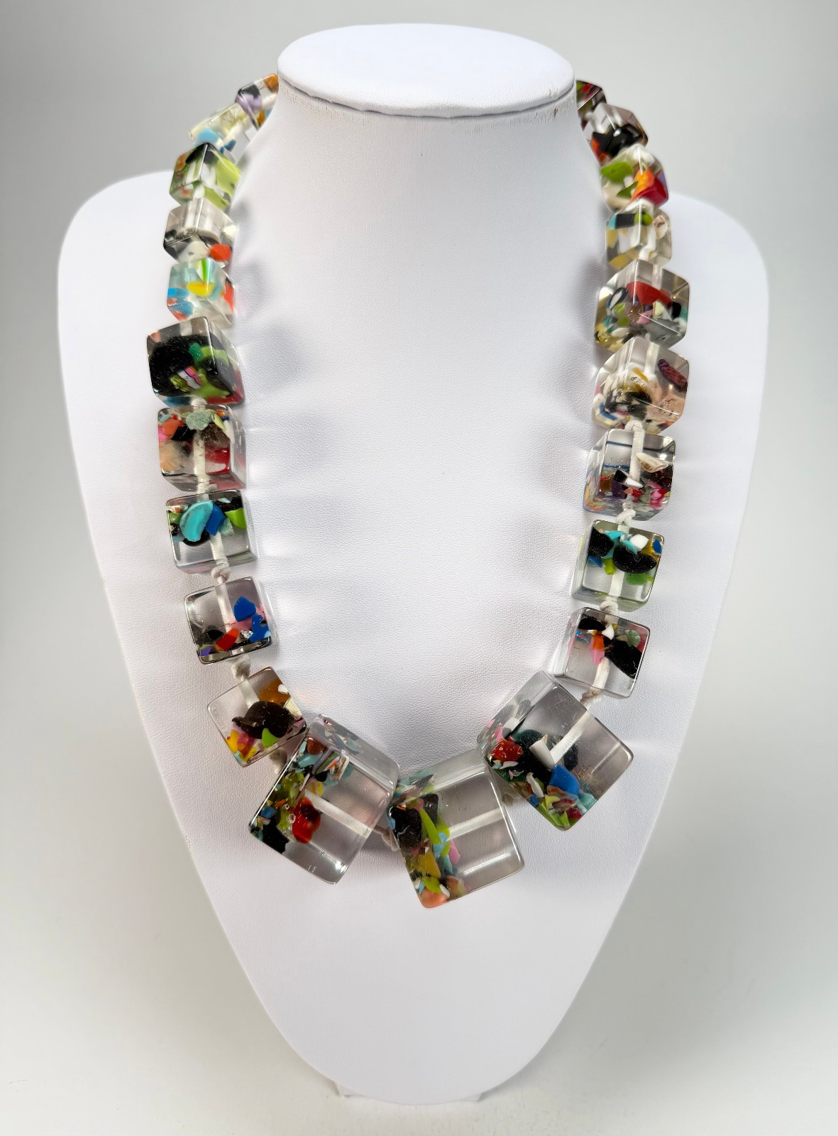 Jackie Brazil “Cascade” Mix Size Liquorice Cubes Resin Necklace ( N3343 )