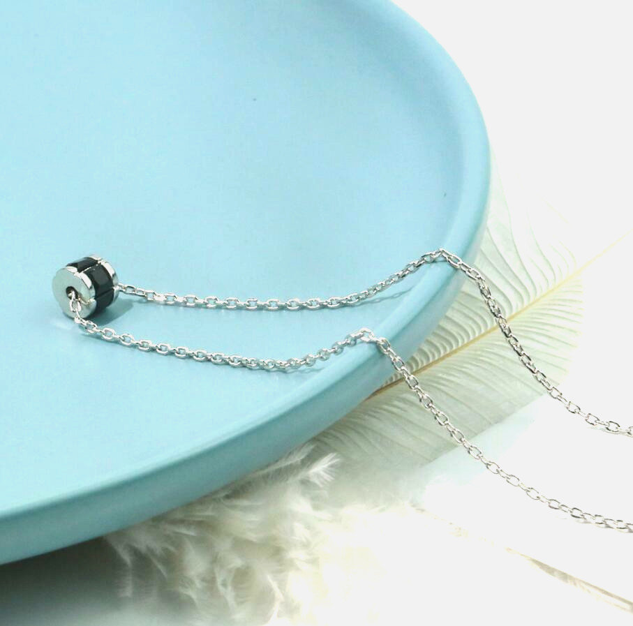 Silver Titanium Black Back Rotate Spring Ring Pendant Chain Necklace