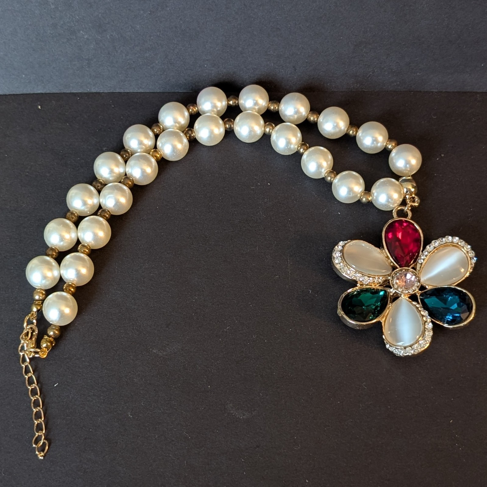 Beautiful Multicolor Flower Pendant on Faux Pearl Necklace with Adjustable Hook