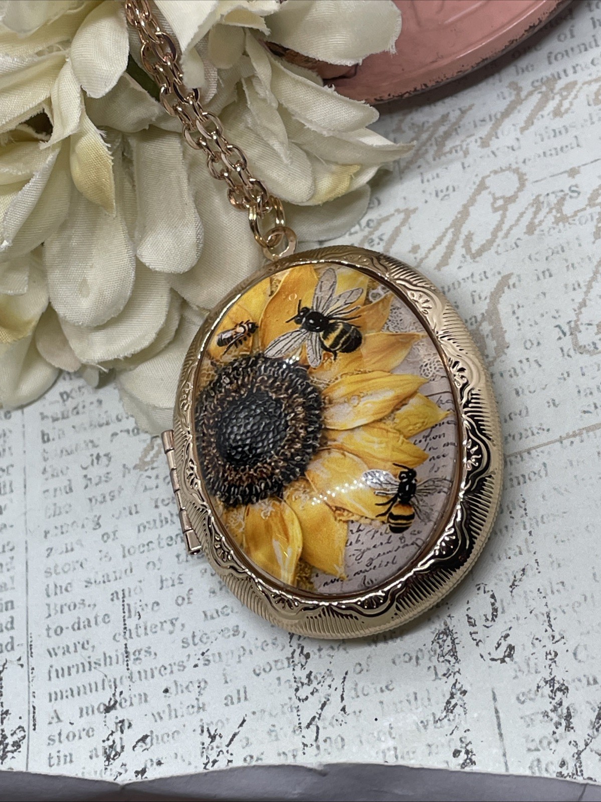 Rose Gold Large Bee Garden Sunflower Wife Locket Necklace Birthday Anniversary