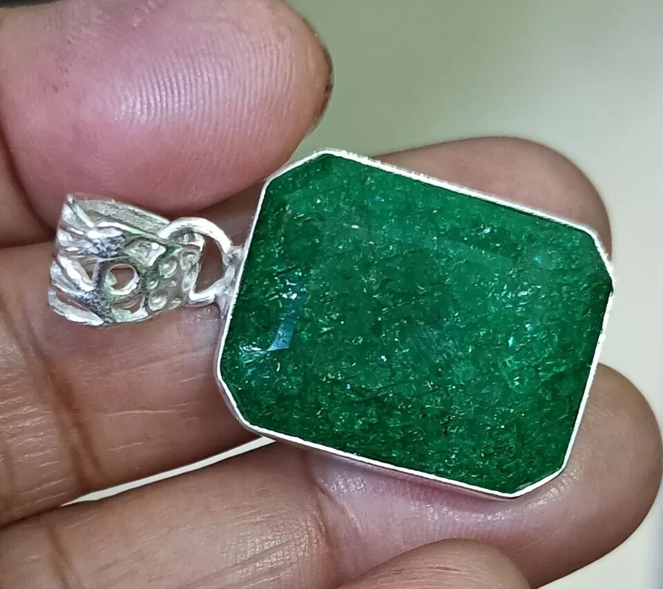 68.05 Ct Certified StunningGreen Emerald 925 Solid Silver Pendant Loose Gemstone