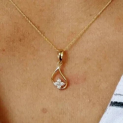 Round Cut Simulated Diamond Women’s Pretty Fancy Pendant 14K Yellow Gold Plated