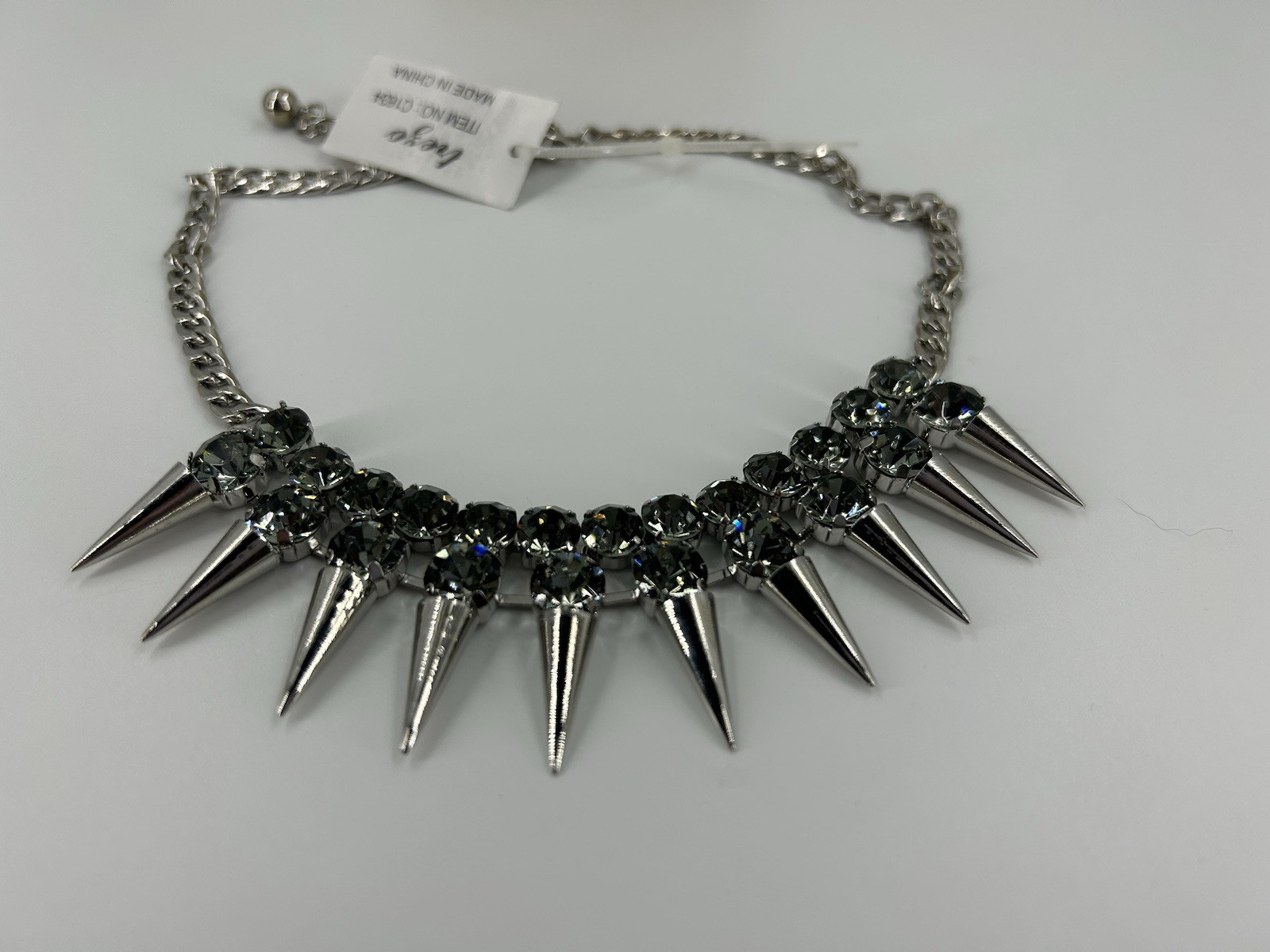 New TREZO Choker Bib Necklace Womens Silver Tone Spikes Rhinestones 17-20 Inch