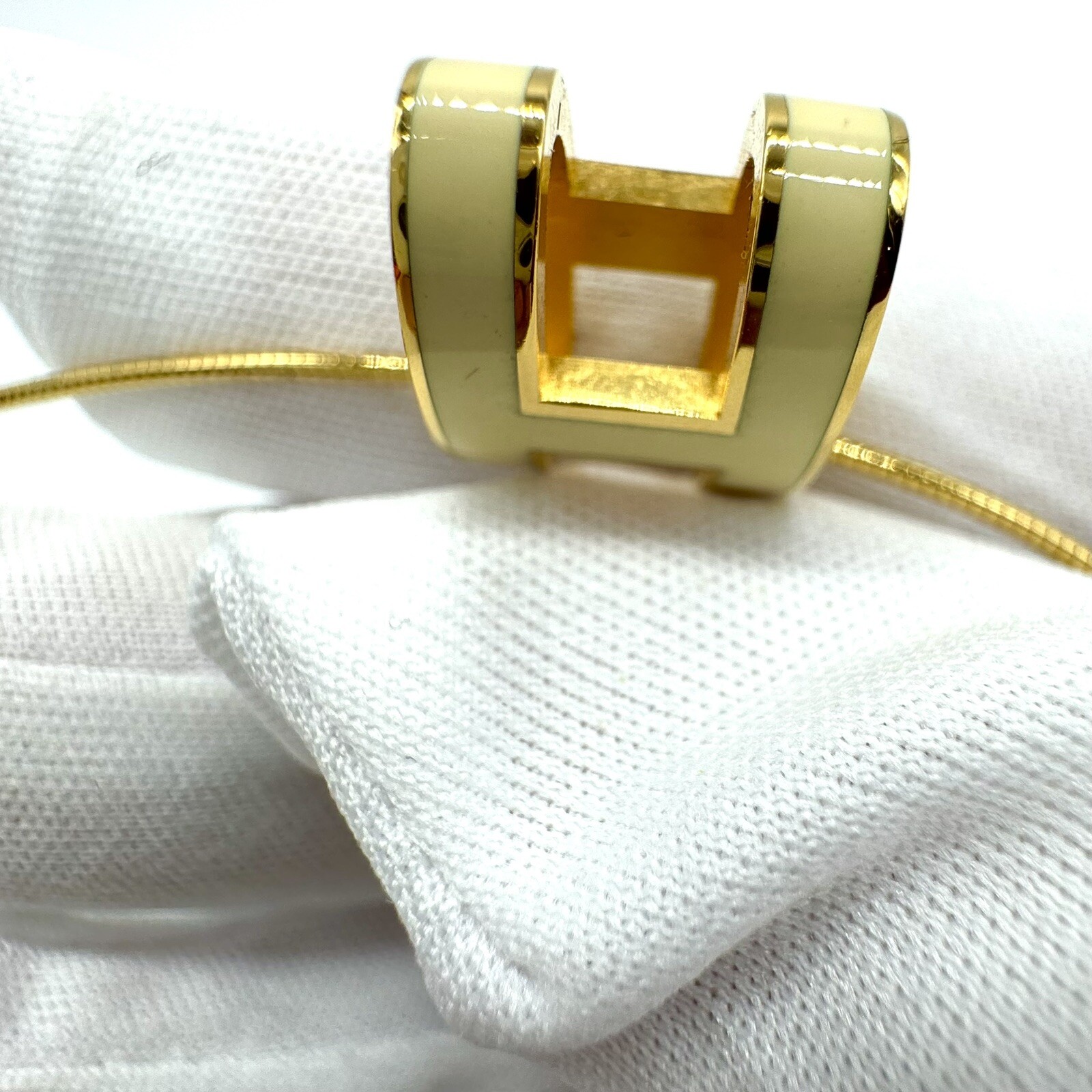 HERMES Pop H Pendant Necklace 16.75” Retail Price $495