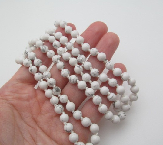 White Marbled Grey Natural Howlite 6.5mm Knotted Stone Necklace 30 In