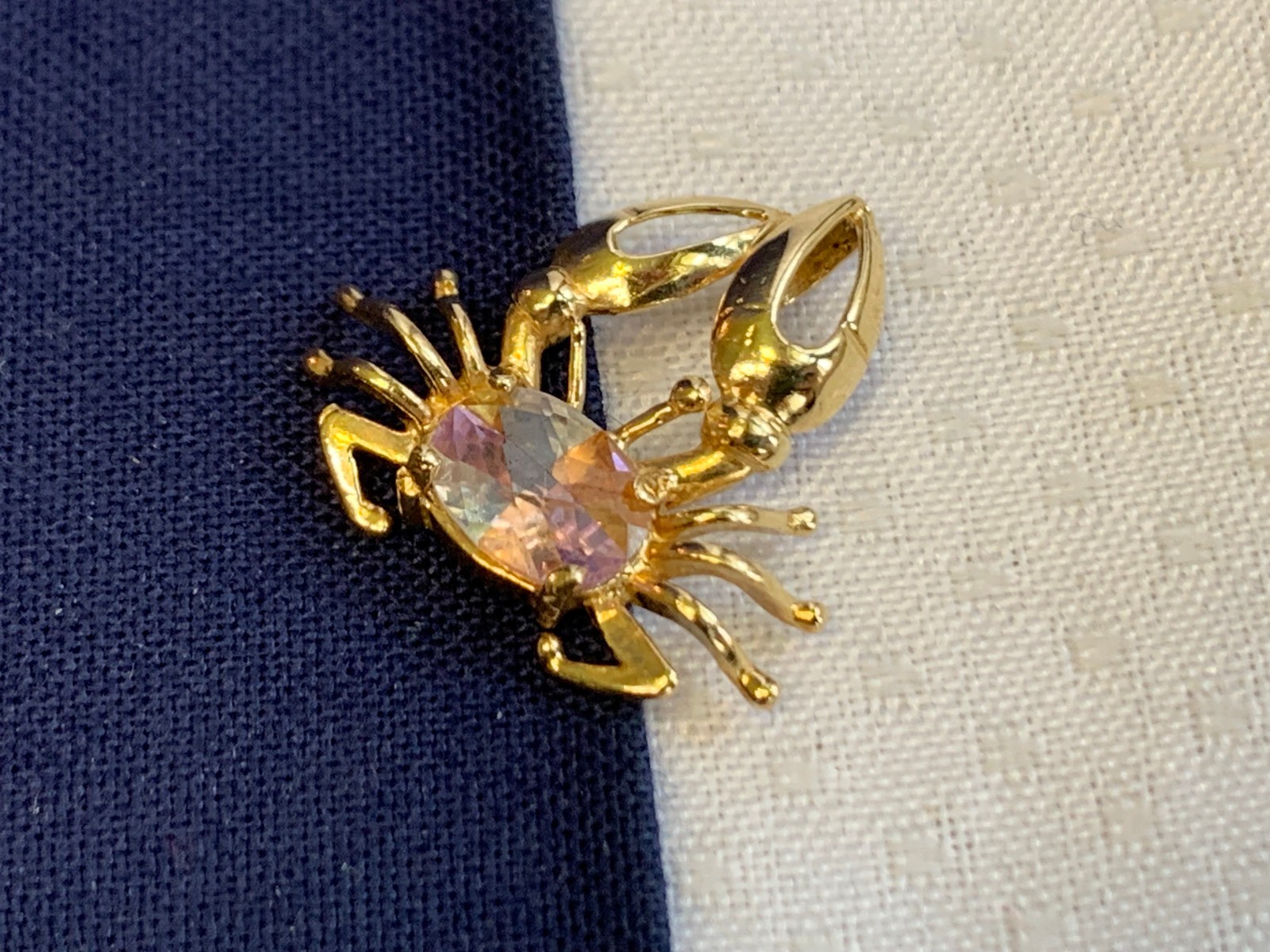 14K Yellow Gold Crab Pendant 1.47g Fine Jewelry Multicolor Stone Charm *READ*