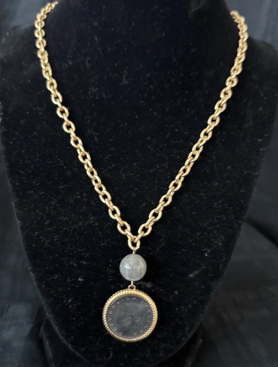 Bellezza Bronze 20 Lira Coin 1980 Bronze Rolo & Rosary Link Necklace – New