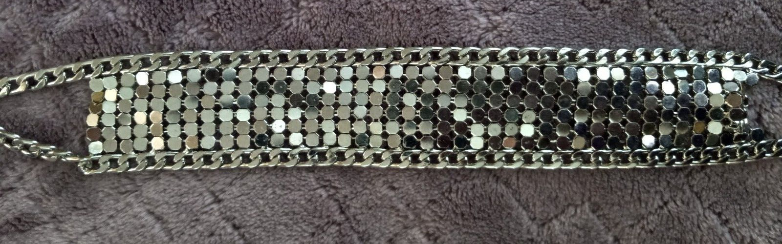 Women’s 15″ Silver Tone Chocker Necklace