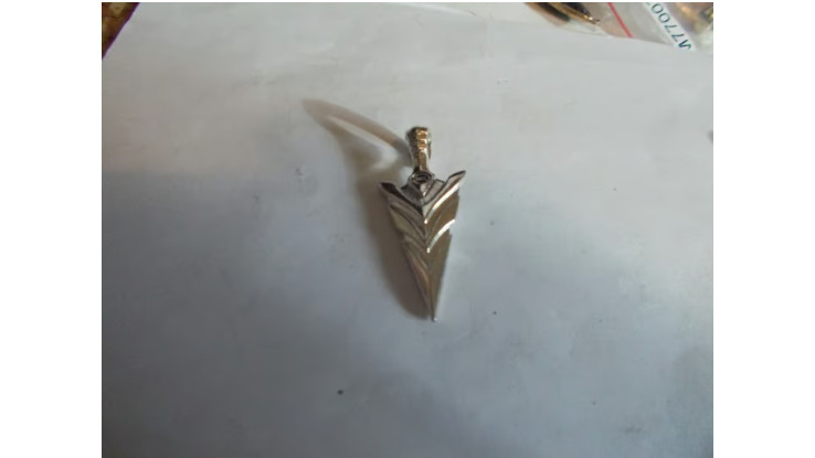 Beautiful Stainless Steel Arrow Head Pendant & 18″ Necklace! FREE SHIP IN USA!