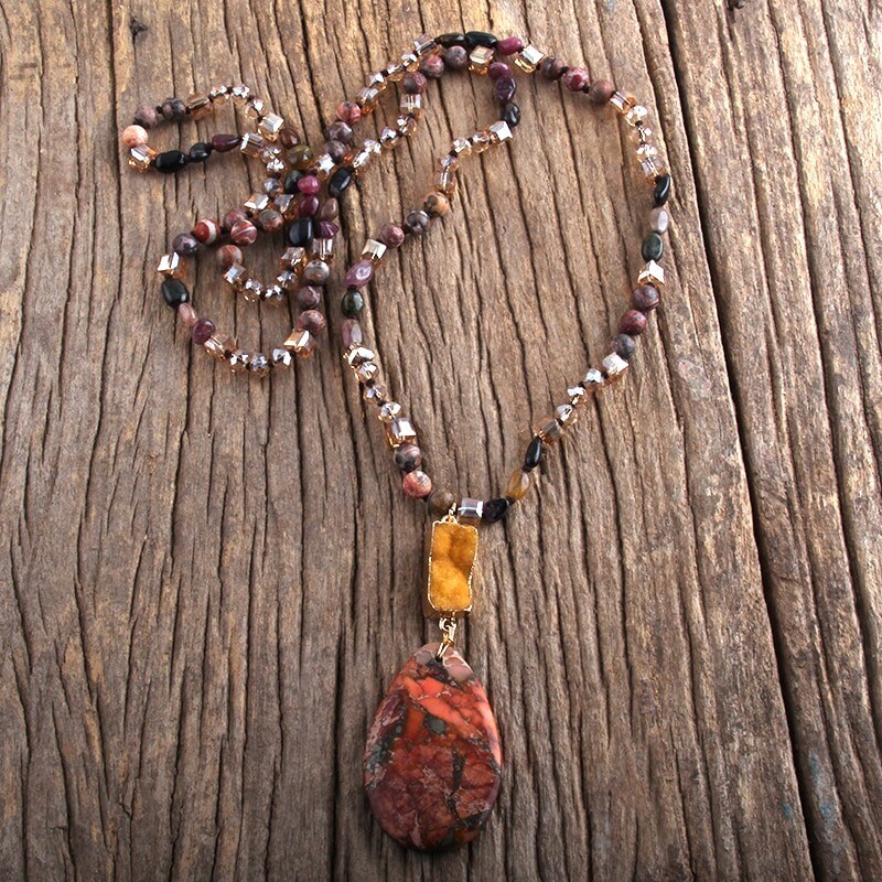 Fashion Jewelry Natural Random Shape Stones Semi Precious Pendant Necklaces