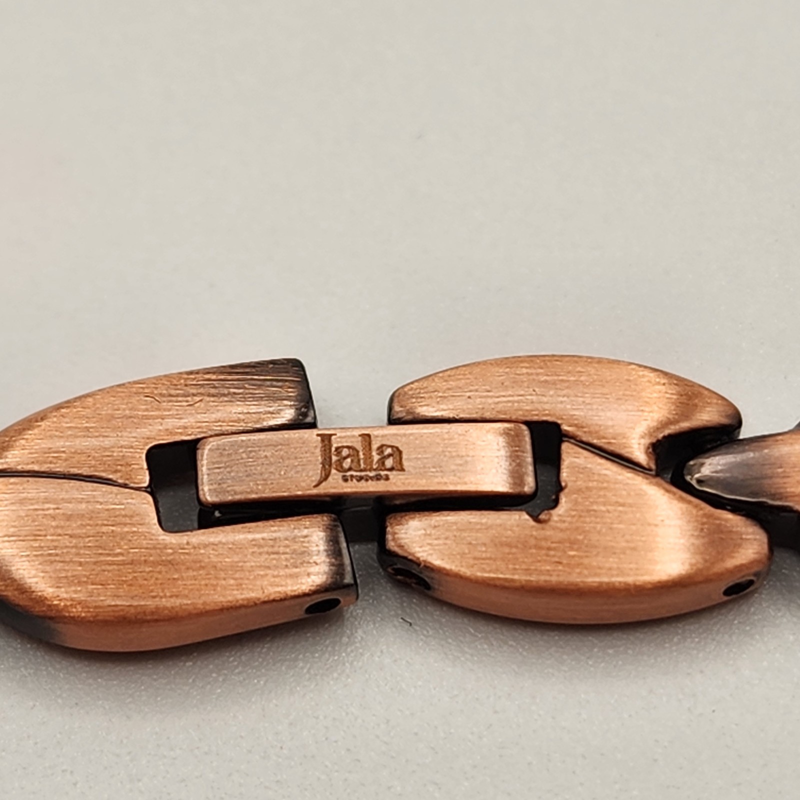 Copper Magnetic Necklace – 45 Magnets, 53 cm Therapy Necklace, Wellness Jewelry