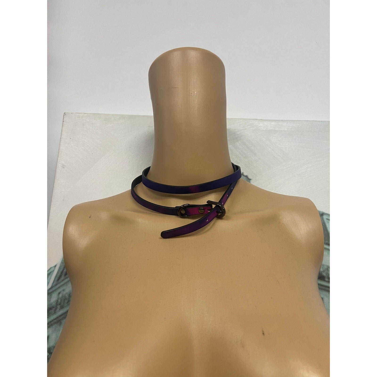 Gothic Thermochromic Faux Leather Choker with Detachable Leash