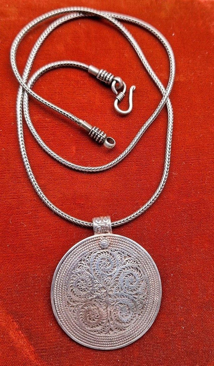 Large 1 3/4″ Round Silver Pendant – Necklace – 26 Inch Long 2mm Snake Chain –