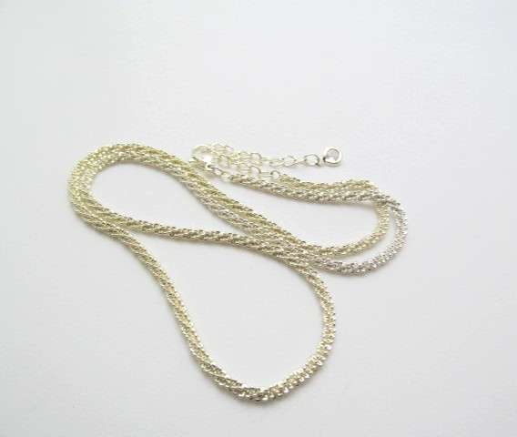 Silver Tone Metal Diamond Cut Margarita Twist 2.75mm Chain Necklace Adjustable