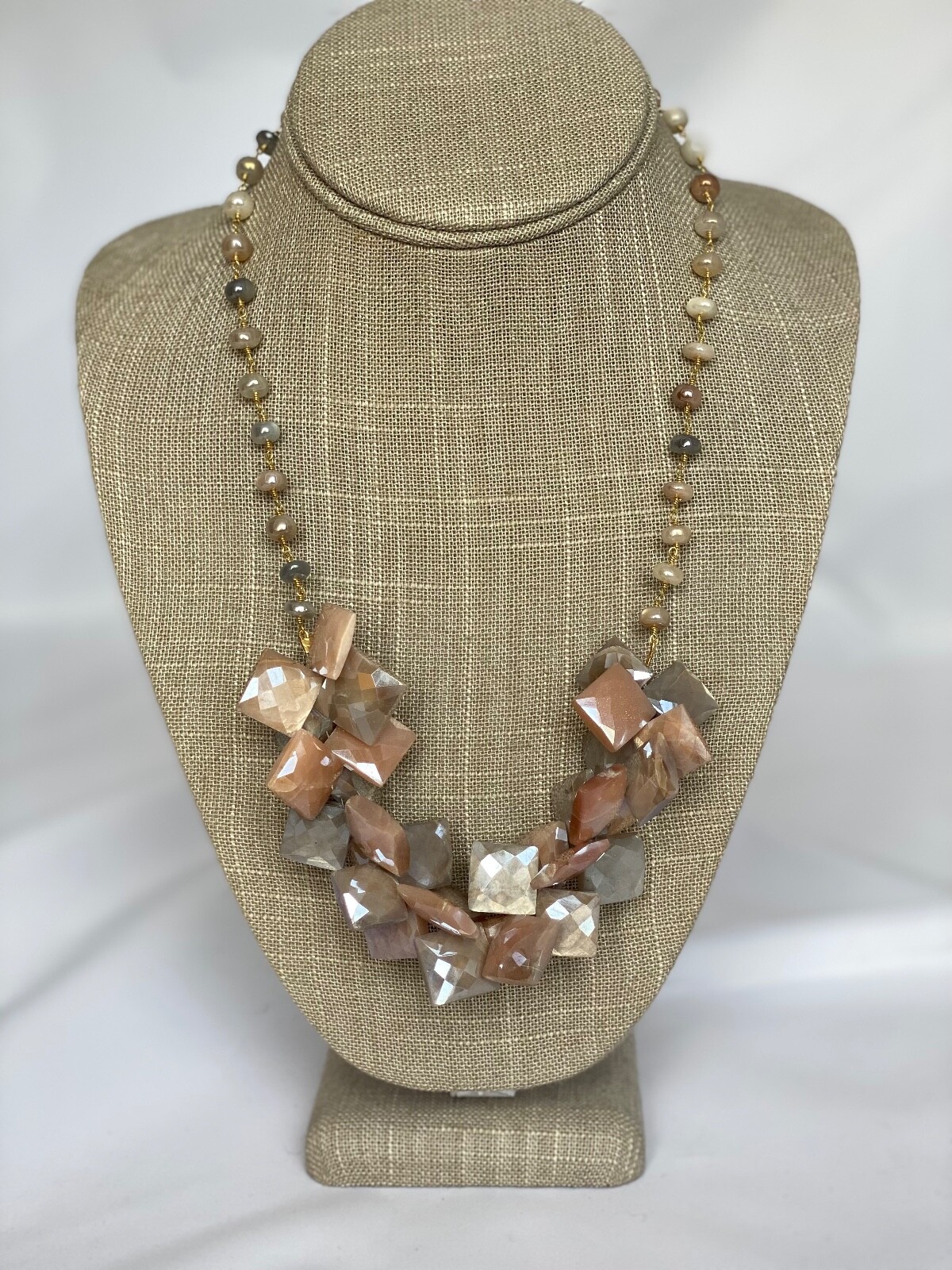 BRAND NEW-BESS HEITNER MYSTIC PEACH SILVER GRAY METALLIC MOONSTONE HEXAGON BIB