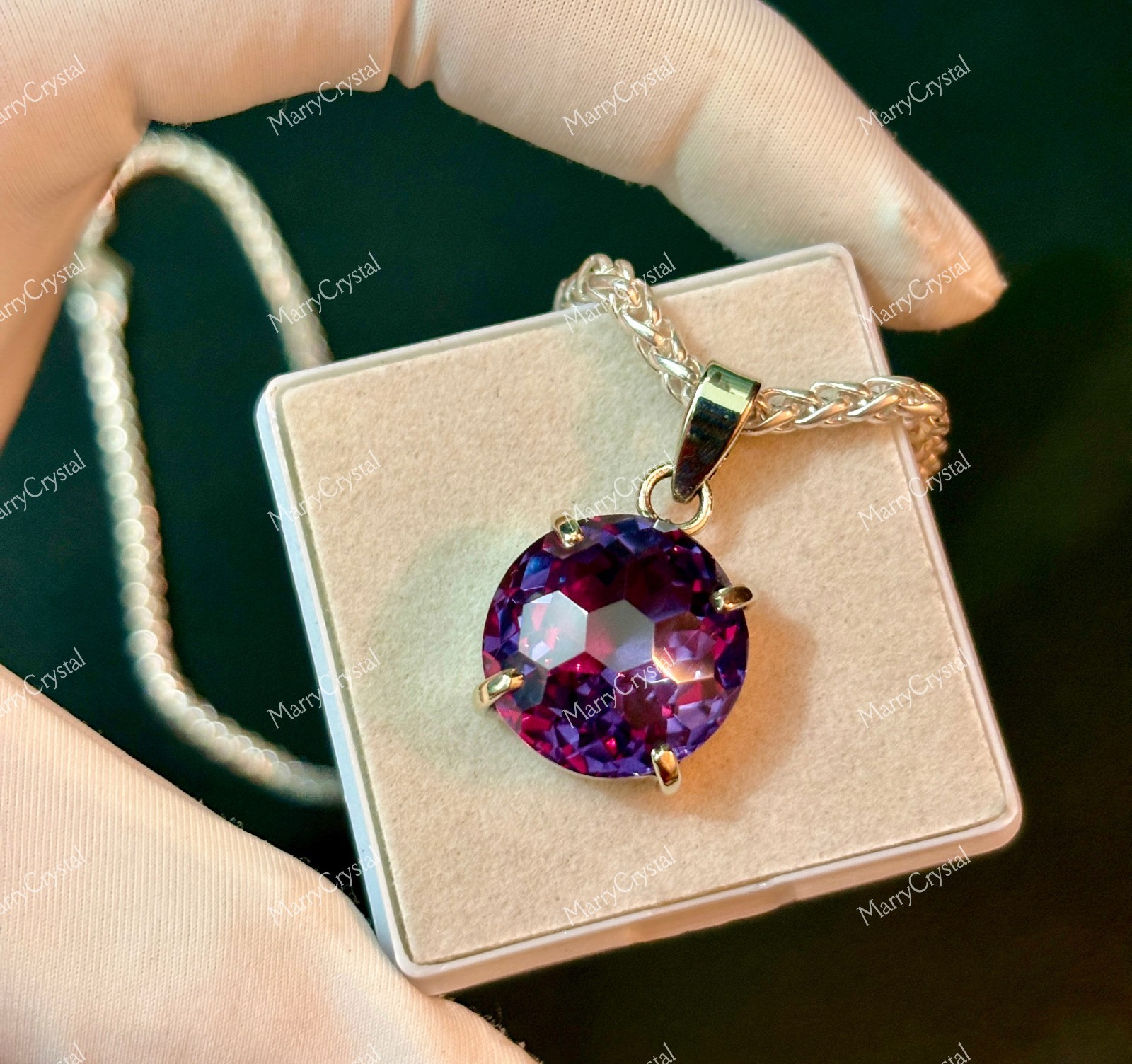 32 Ct Alexandrite GS Silver Pendant Necklace | Color Change Crystal