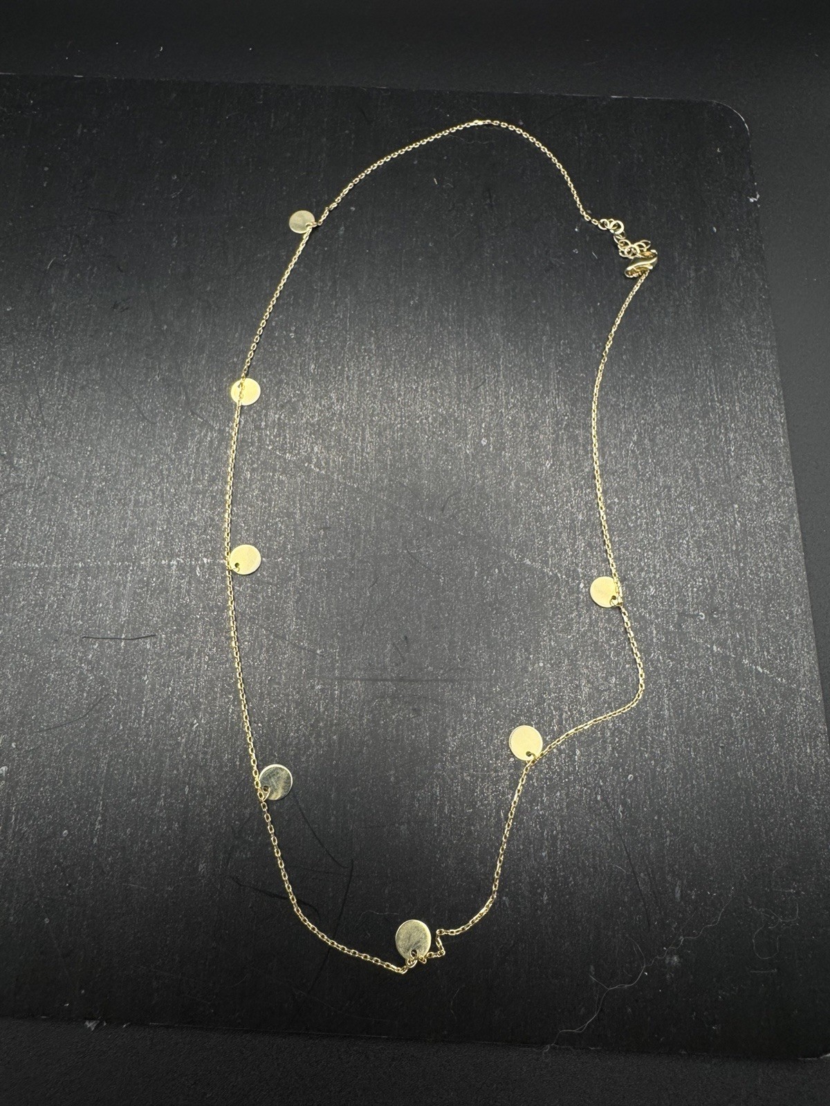 14k Gold Dainty Circle Necklace – 18 inch – 2.57g
