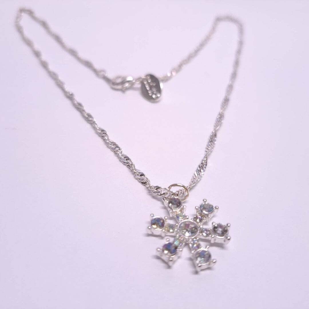 Snowflake Necklace Rhinestone Pendant Charm 15″ Water Wave Chain Silver Plated ?