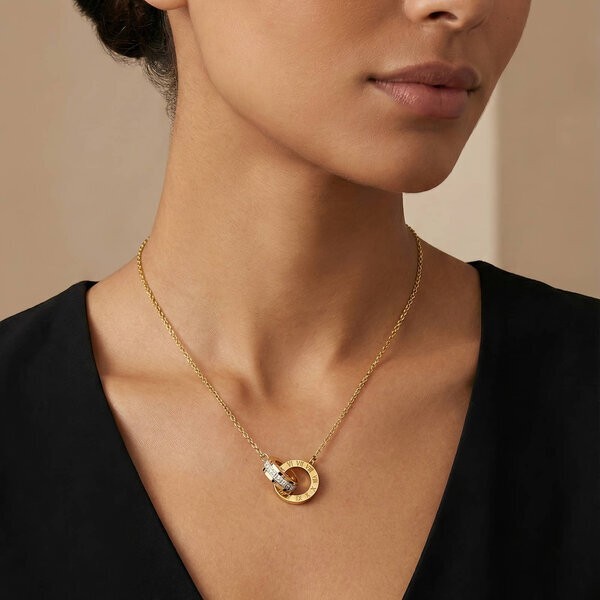 Elegant Roman Numeral Double Ring Necklace – Timeless Style & Everyday Luxury