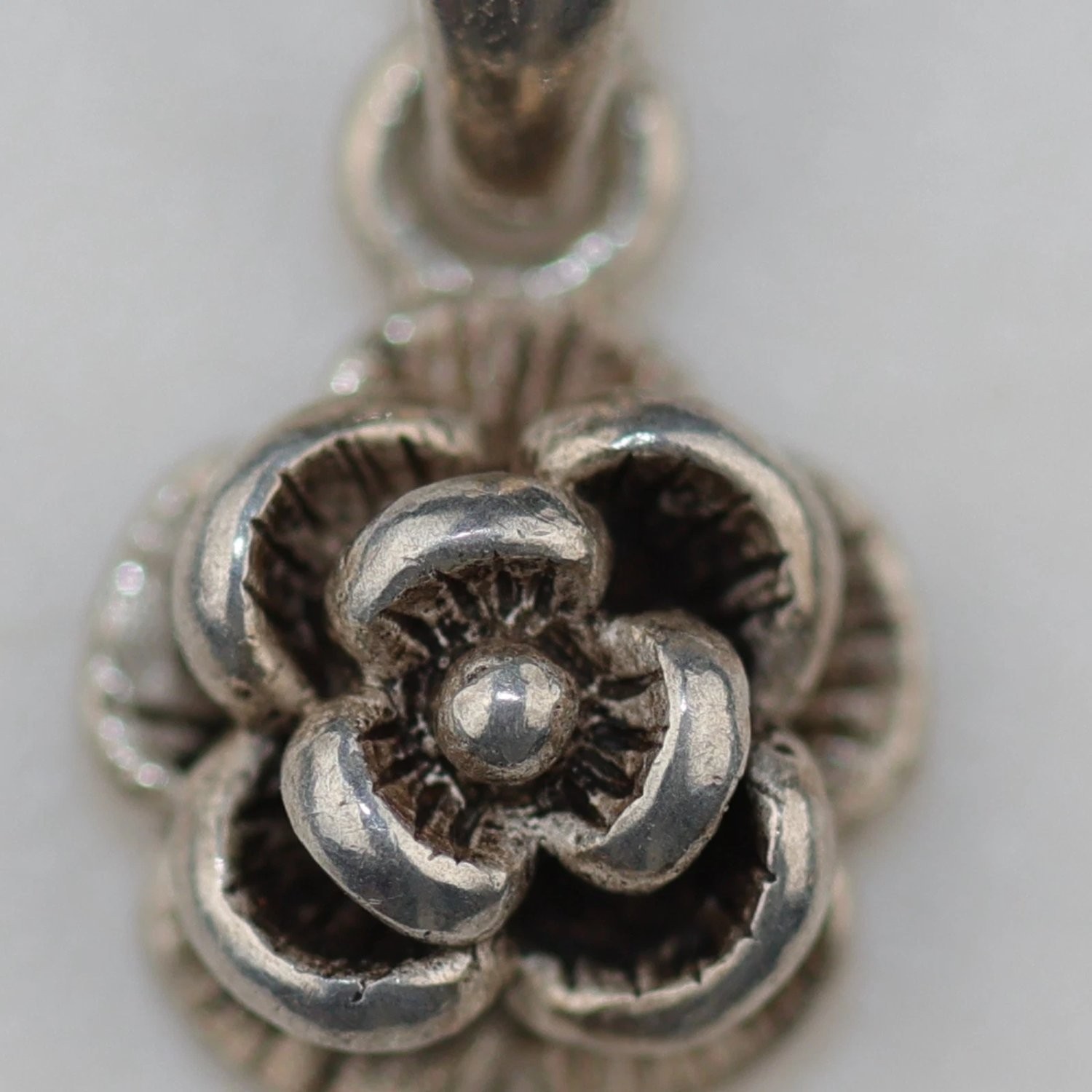 Vintage Sterling Silver Rose Flower Pendant Necklace 925 Italy 18 Inch KA 1772