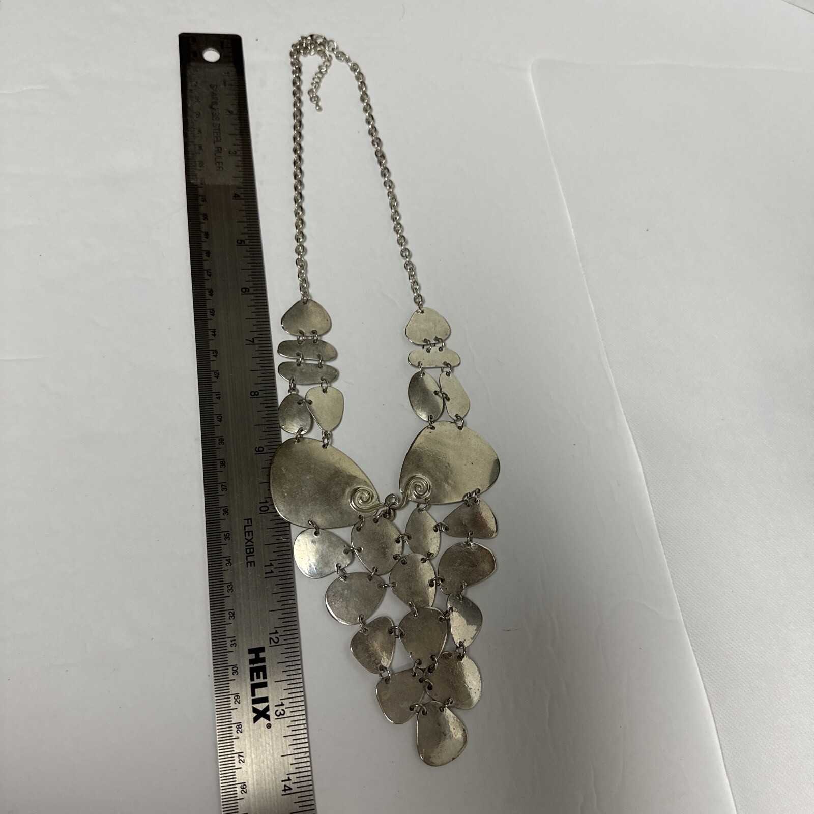 Pre-owned A.N.A. NEW YORK Approach Statement SilverTone Necklace Chunky Bib