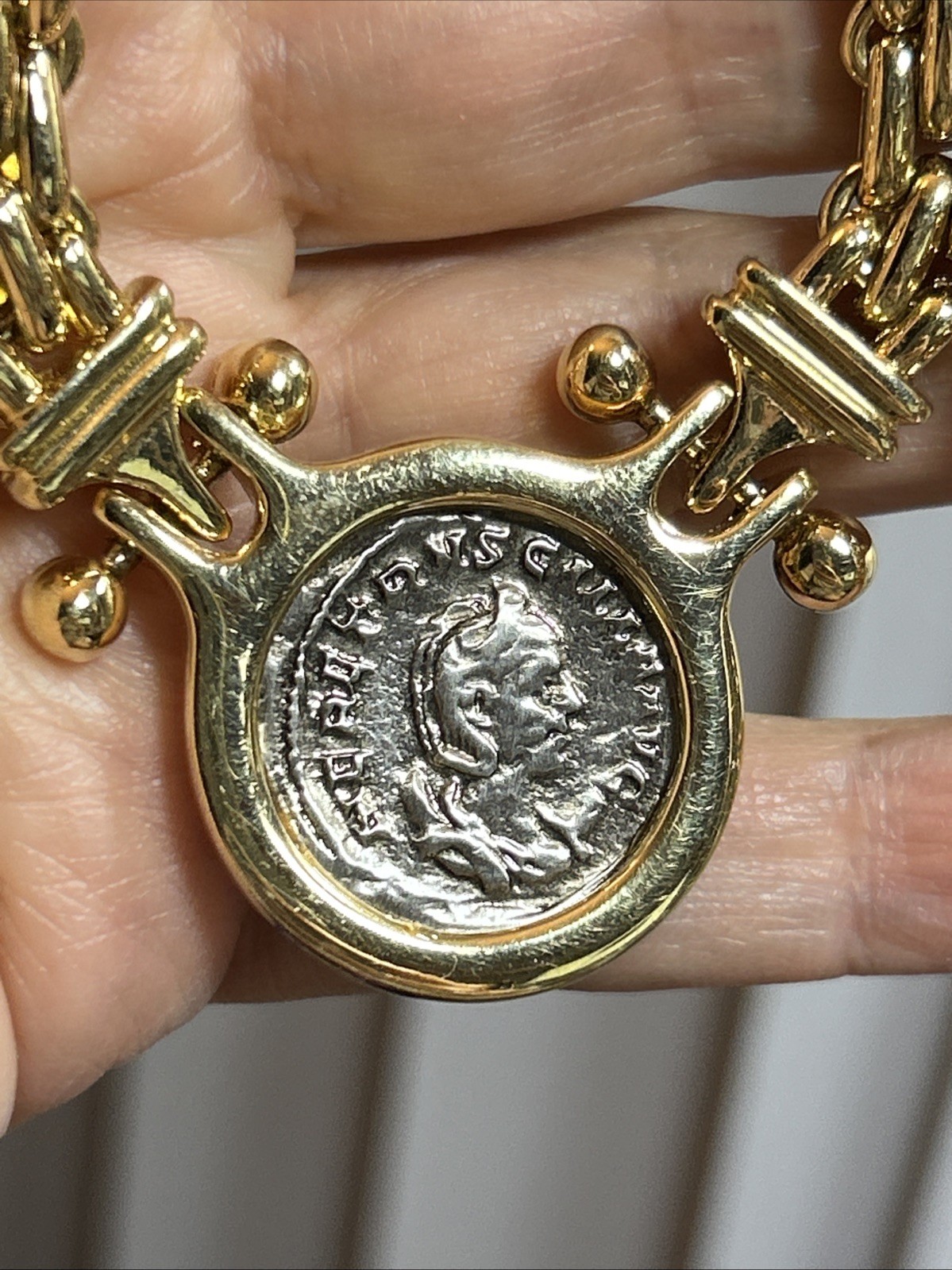 46. Gold tone Faux Roman Coin Basket Braided Chain link Collar Necklace 16 1/2″