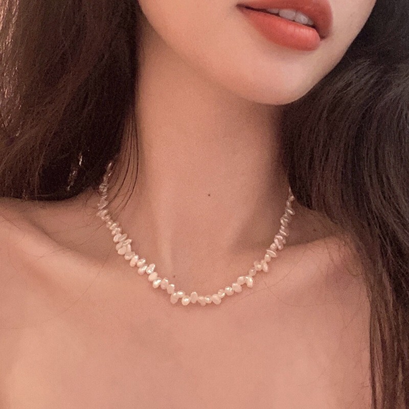 Pearl Necklace Chocker Beautiful Irregular Shaped Light Weight Daninty for Women