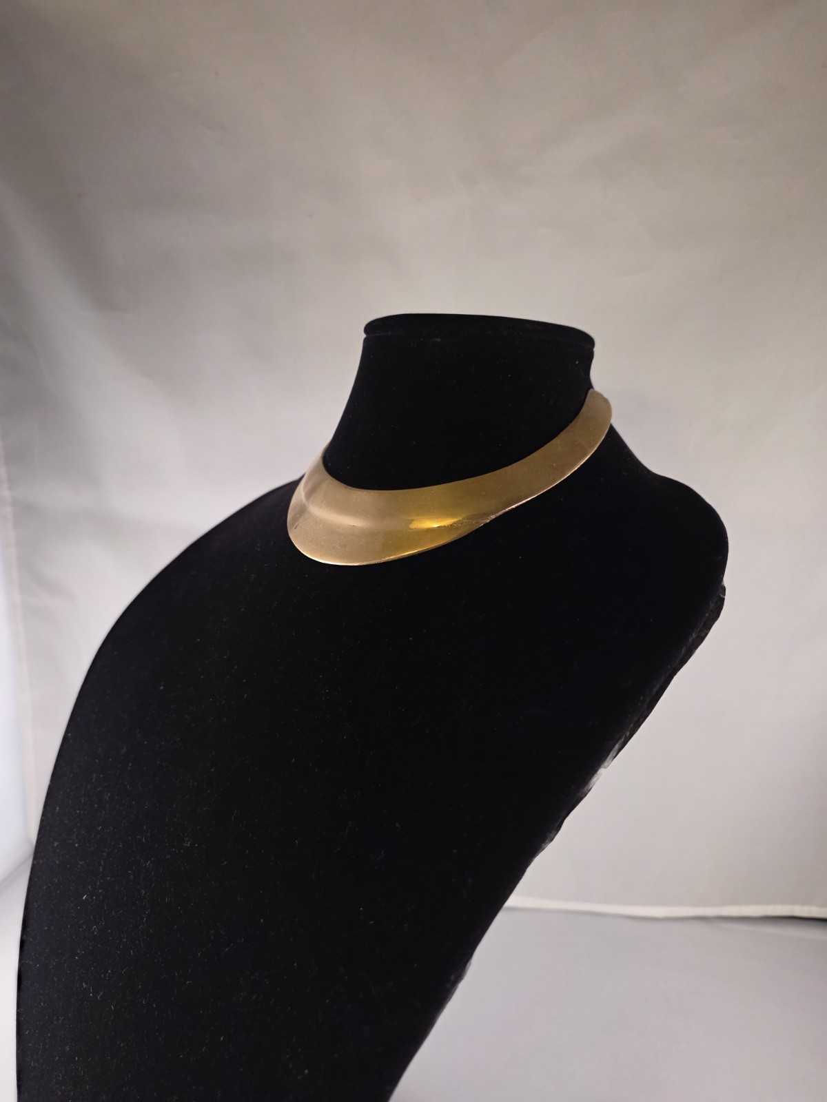 Vintage Brass Crescent Bib Collar Necklace Statement Smooth Gold Tone Cleopatra