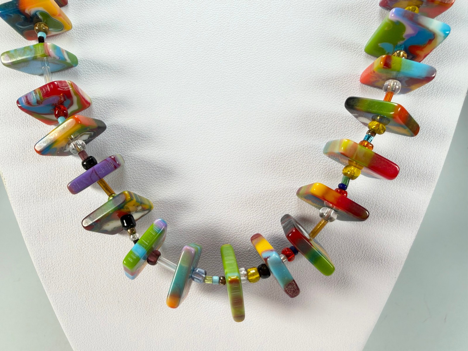 Jackie Brazil “Africa” Kandinsky Liquorice Squares & Beads 70cm Necklace (N0009)