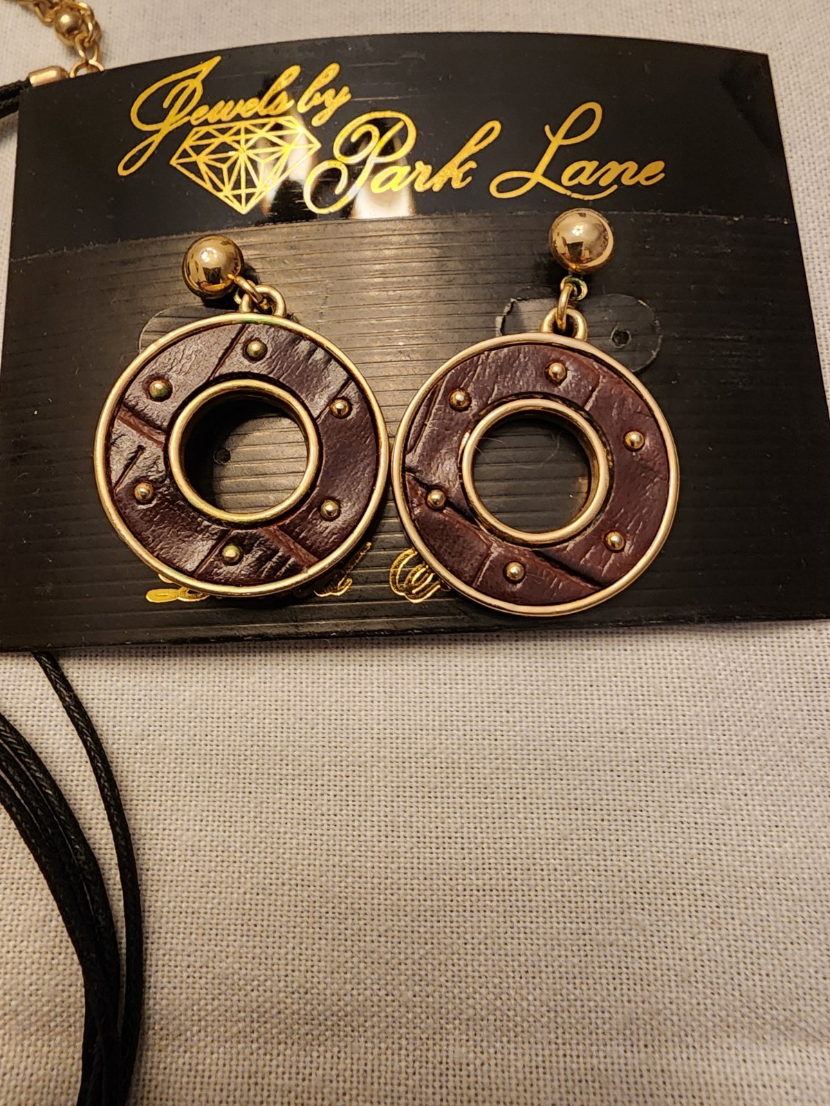 Park Lane Brown Faux Leather Medallion Circle Pendant Boho Necklace And Earings