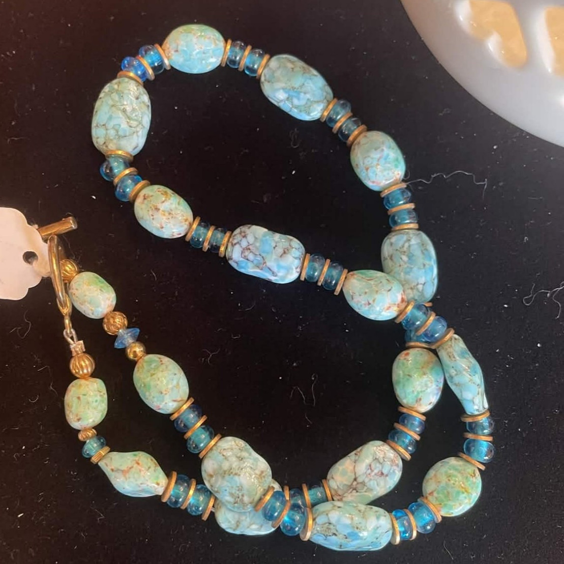 Blue Stone Beaded 19 Inch Necklace. Gift Box.