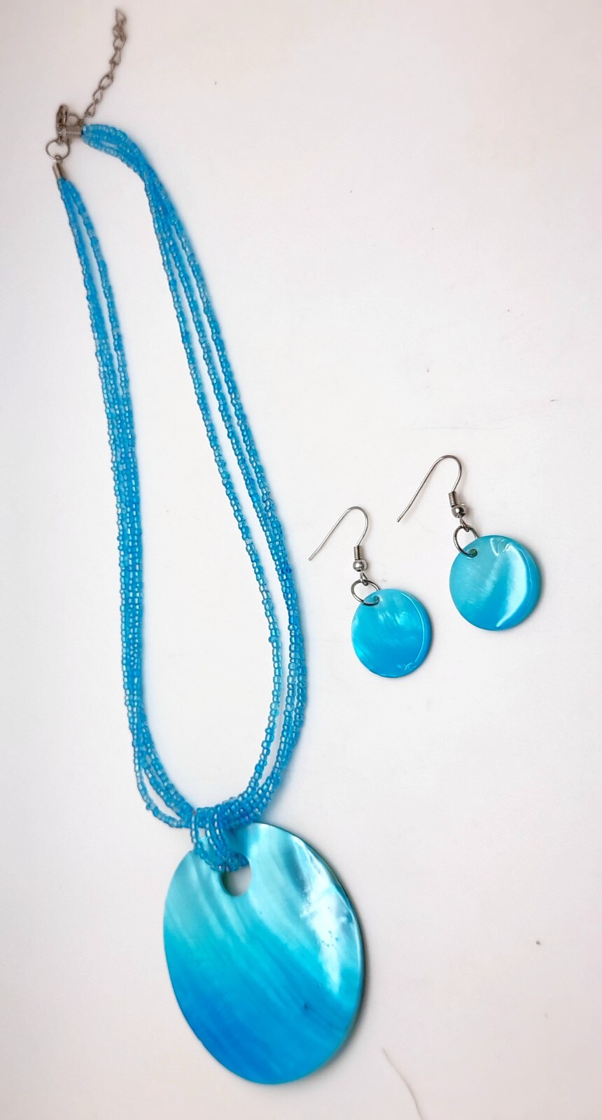 S001 Round shell Pendant blue strand seed bead fashion necklace earrings set