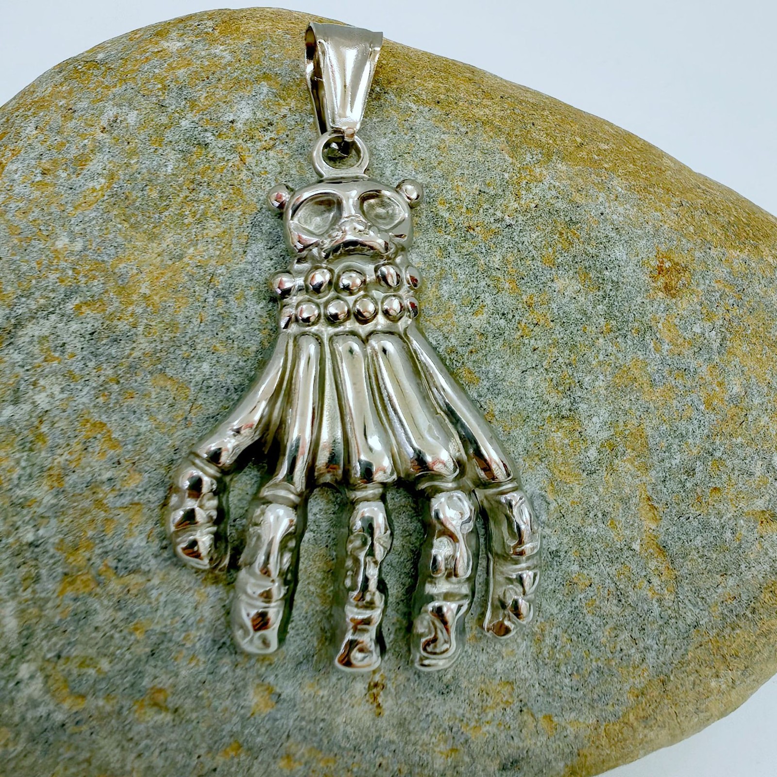 Gold Silver Black Hand Pendant Ideal Accessory For Motorcycle Hip Hop Fans