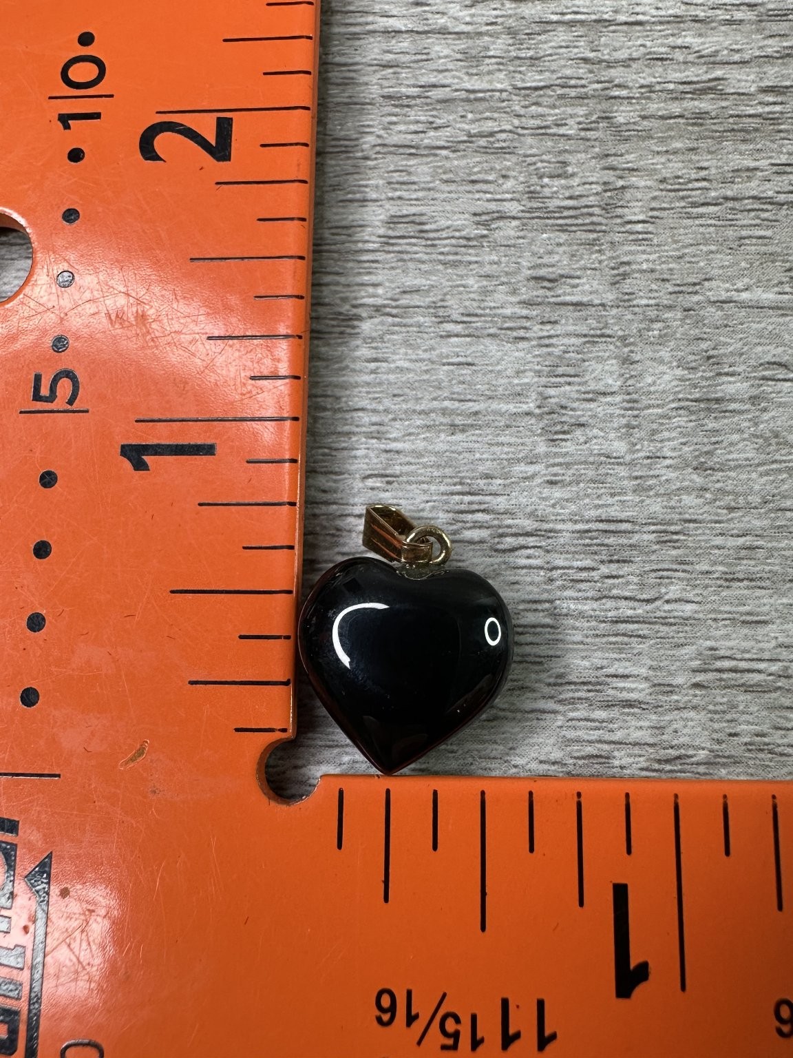 Black Onyx Style Heart Pendant Gold Tone Bail Approx 1″ Tall Love Charm