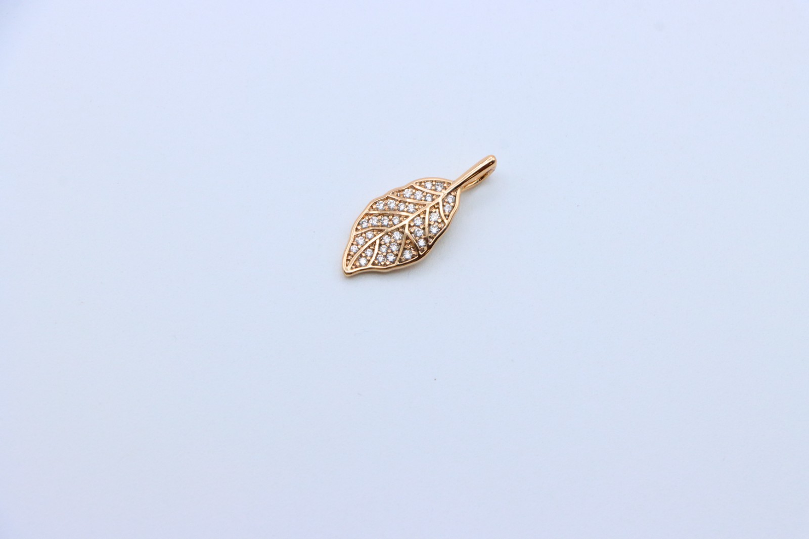 Elegant Leaf Design Rose Gold Pendant with Sparkling White Stones, XPPT1868