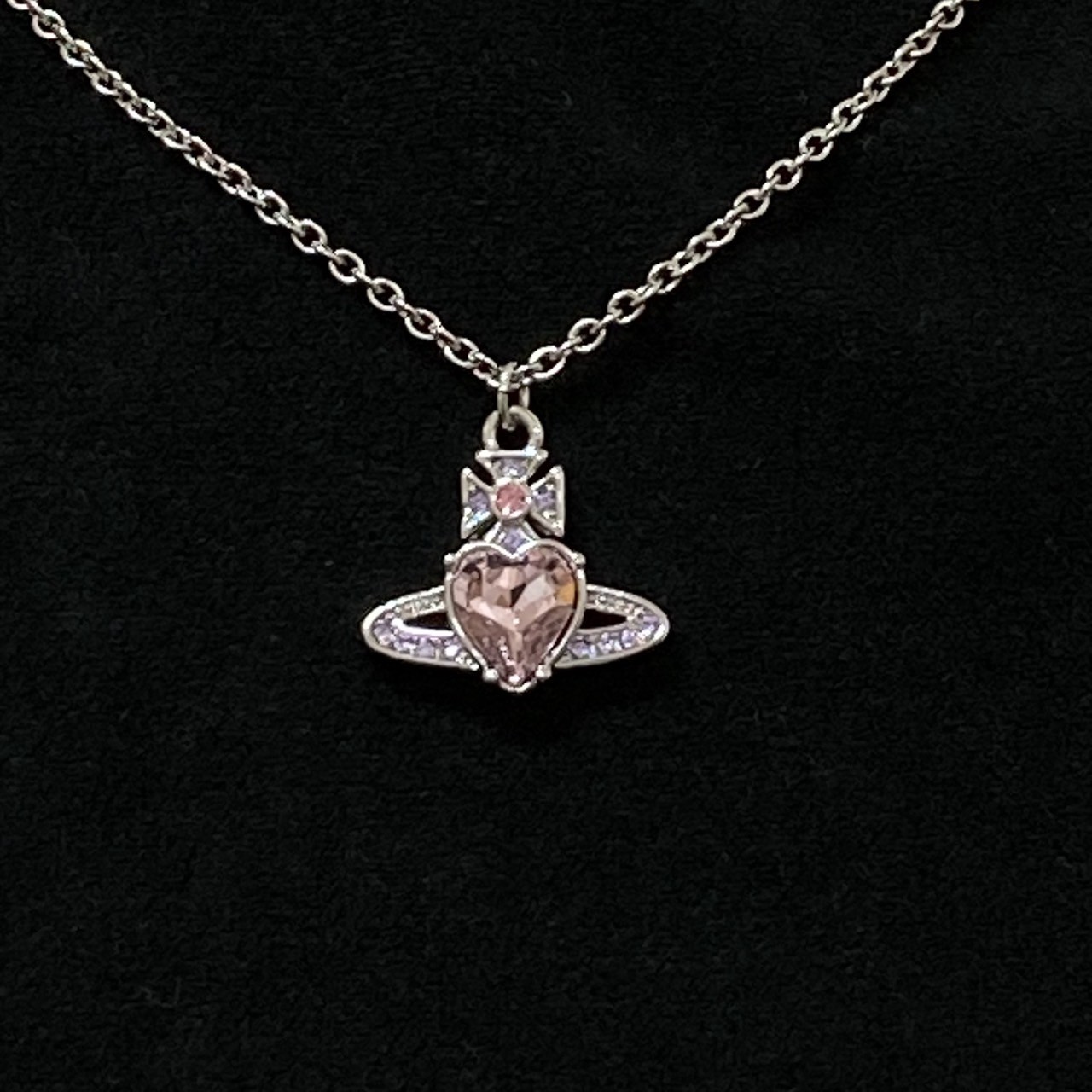 Vivienne Westwood ARIELLA Necklace Heart Silver Pink w/drawstring [E0140