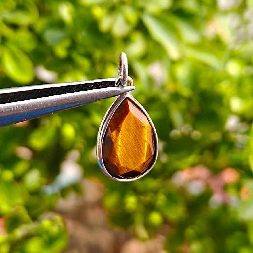 Natural Tiger’s Eye Gemstone Pendant 925 Sterling Silver Handmade Charm Jewelry