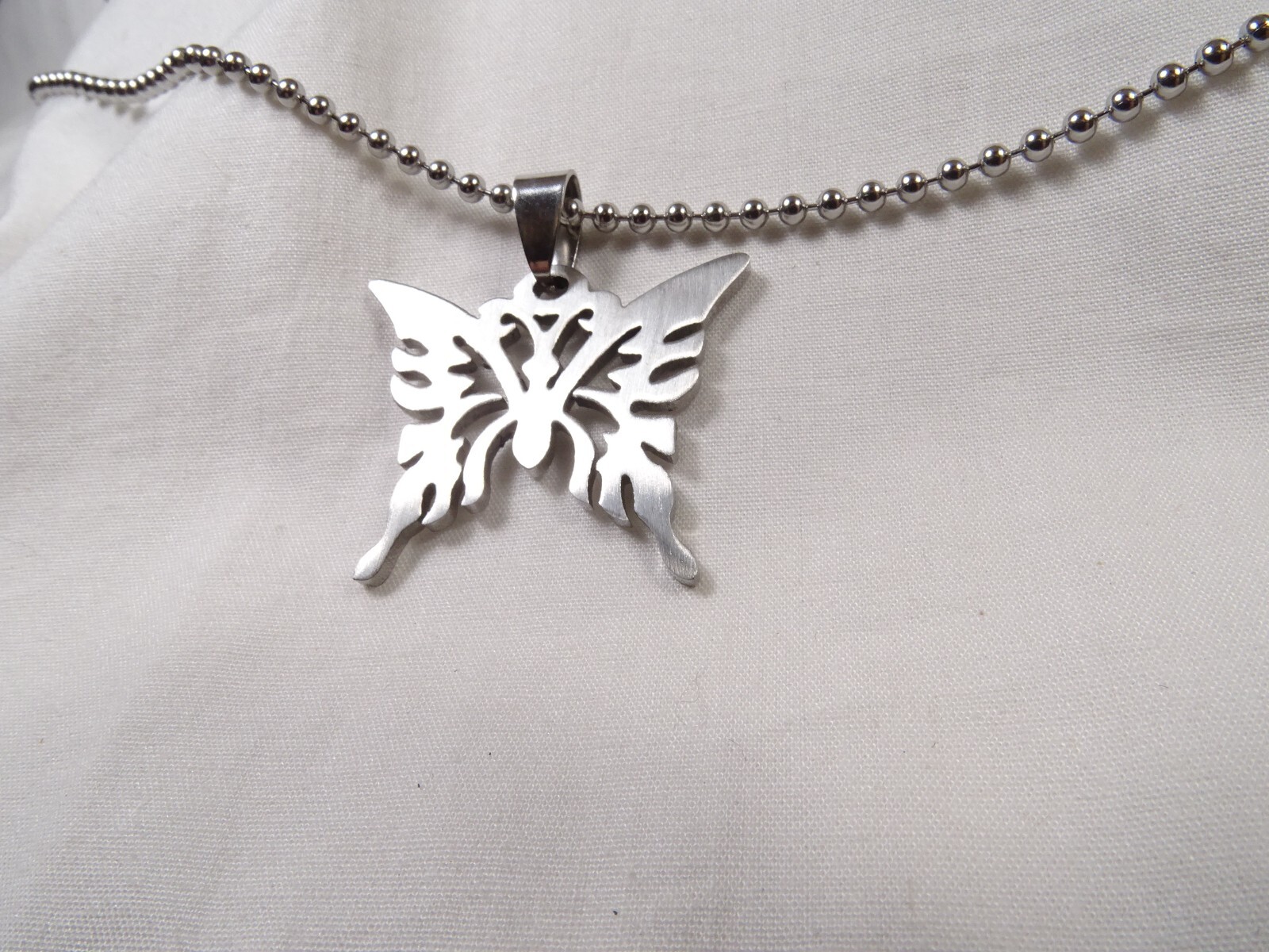 New Large Stainless Steel Butterfly 25” Steel Ball Chain Unisex Retro Necklace