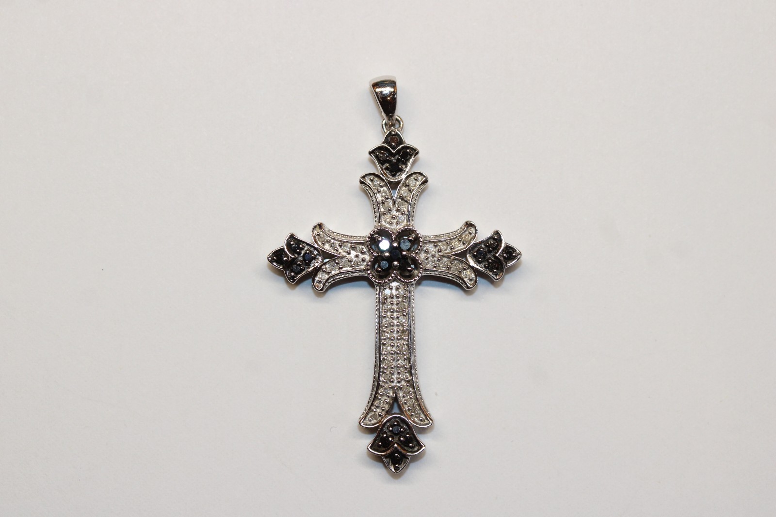 Sterling Silver JS Black and White Diamond Tested Cross Pendant Necklace #216
