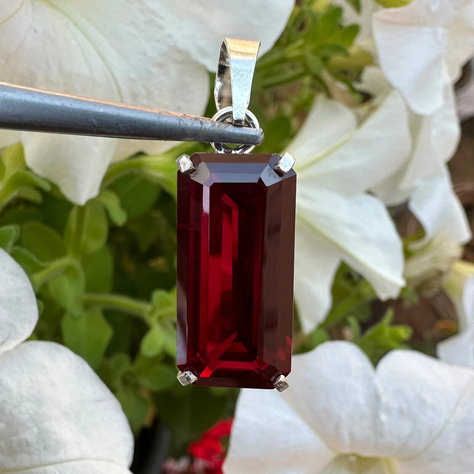 Natural Certified 20 Ct Red Ruby Gemstone Pendant In Solid 925 Sterling Silver