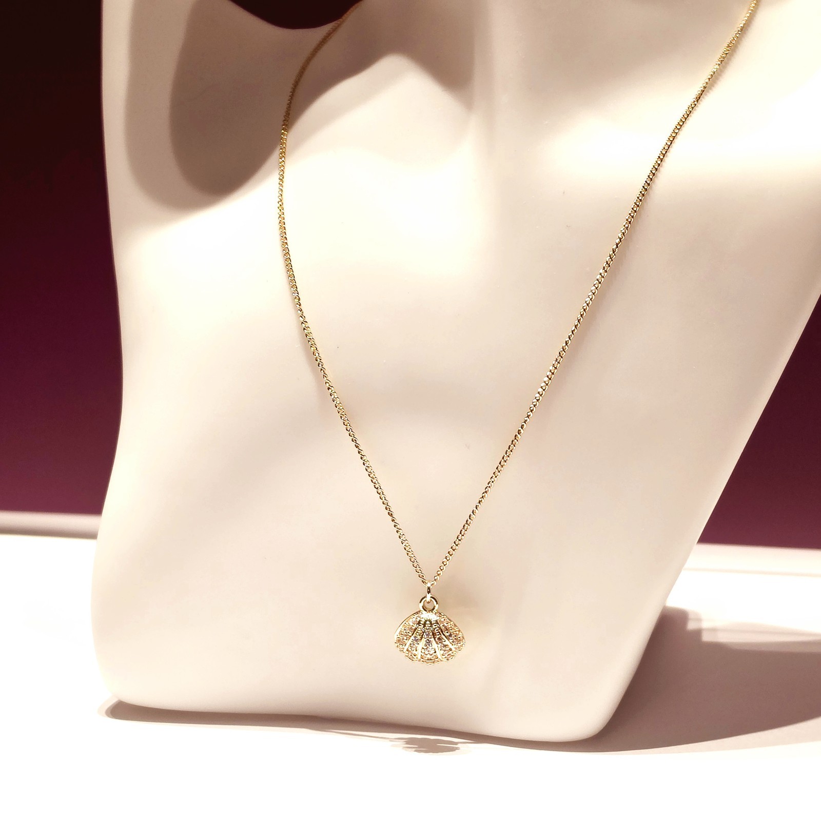 Seashell with Pearl Single Layer Necklace