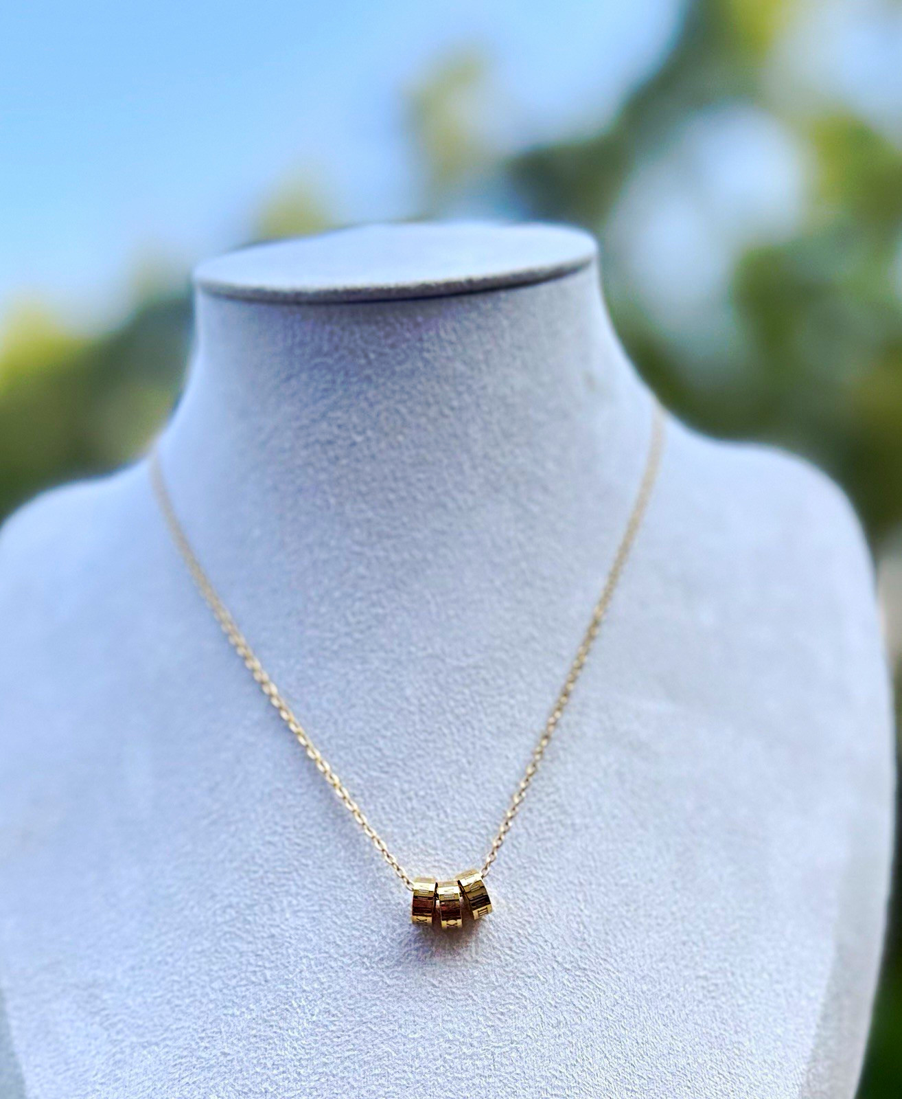 Gold Tone Metal Cable Chain Necklace w/ Rectangle Bar Charm Pendant