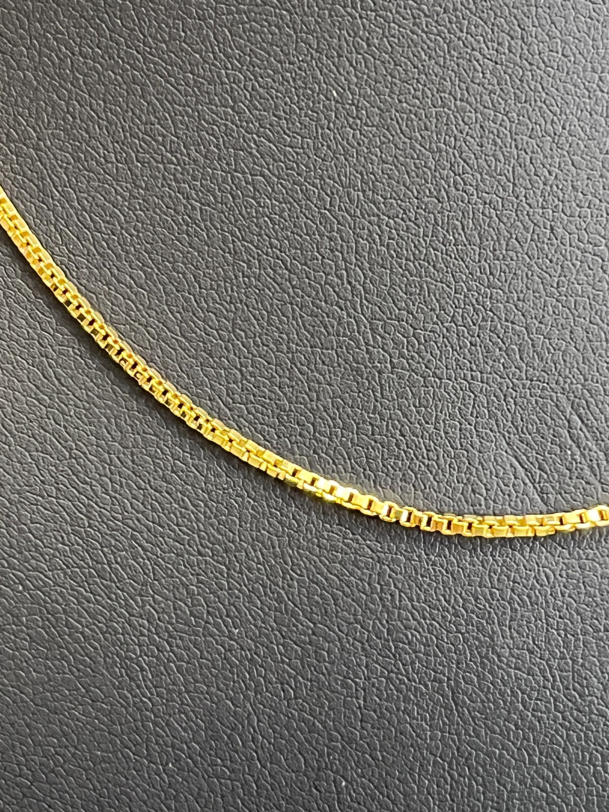 SHARP!! STAMPED 18K GOLD FILLED 1.6mm BOX CHAIN 28″ LONG FITS PENDANT NECKLACE