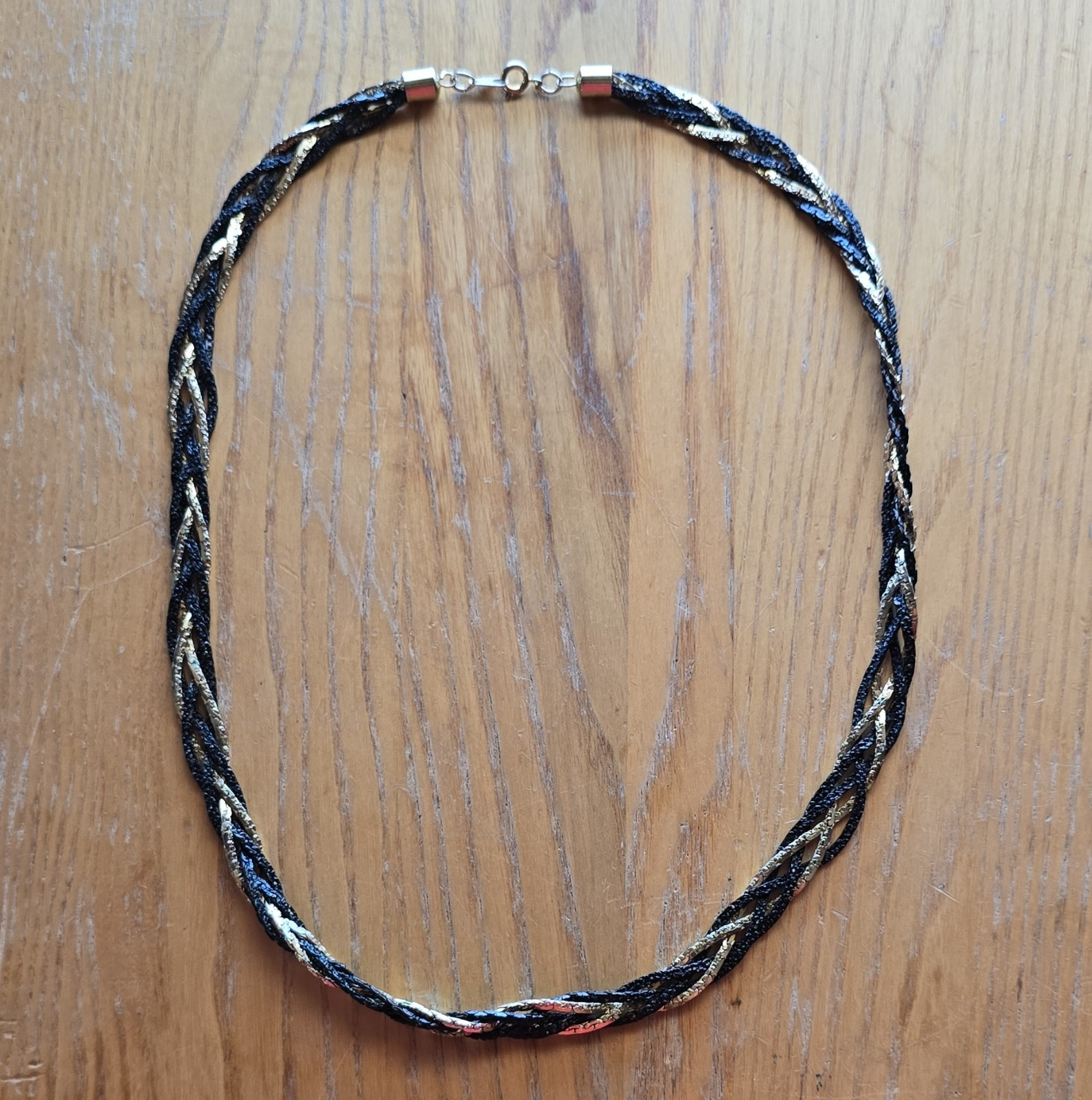 Black & Gold Tone Braided Chain Necklace Bohemian No Stone Spring Ring Clasp