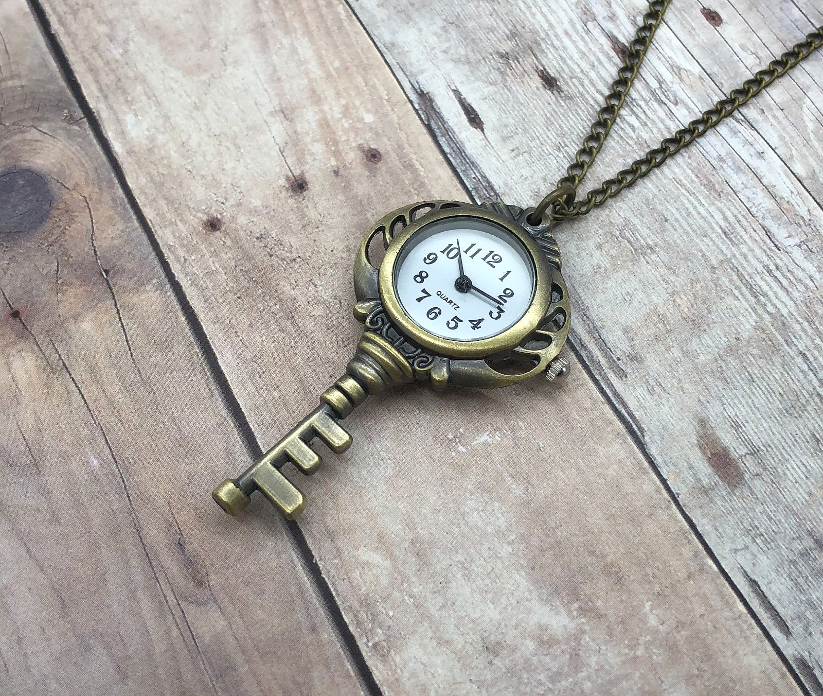 Antique Bronze Key Pocket Watch Necklace 25mm Face w/ 31″ Chain & Battery
